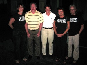 Brigitte und Horst Junker waren auf Golftour - ein Treffen mit Essen bei Applebee's war natürlich Pflicht.